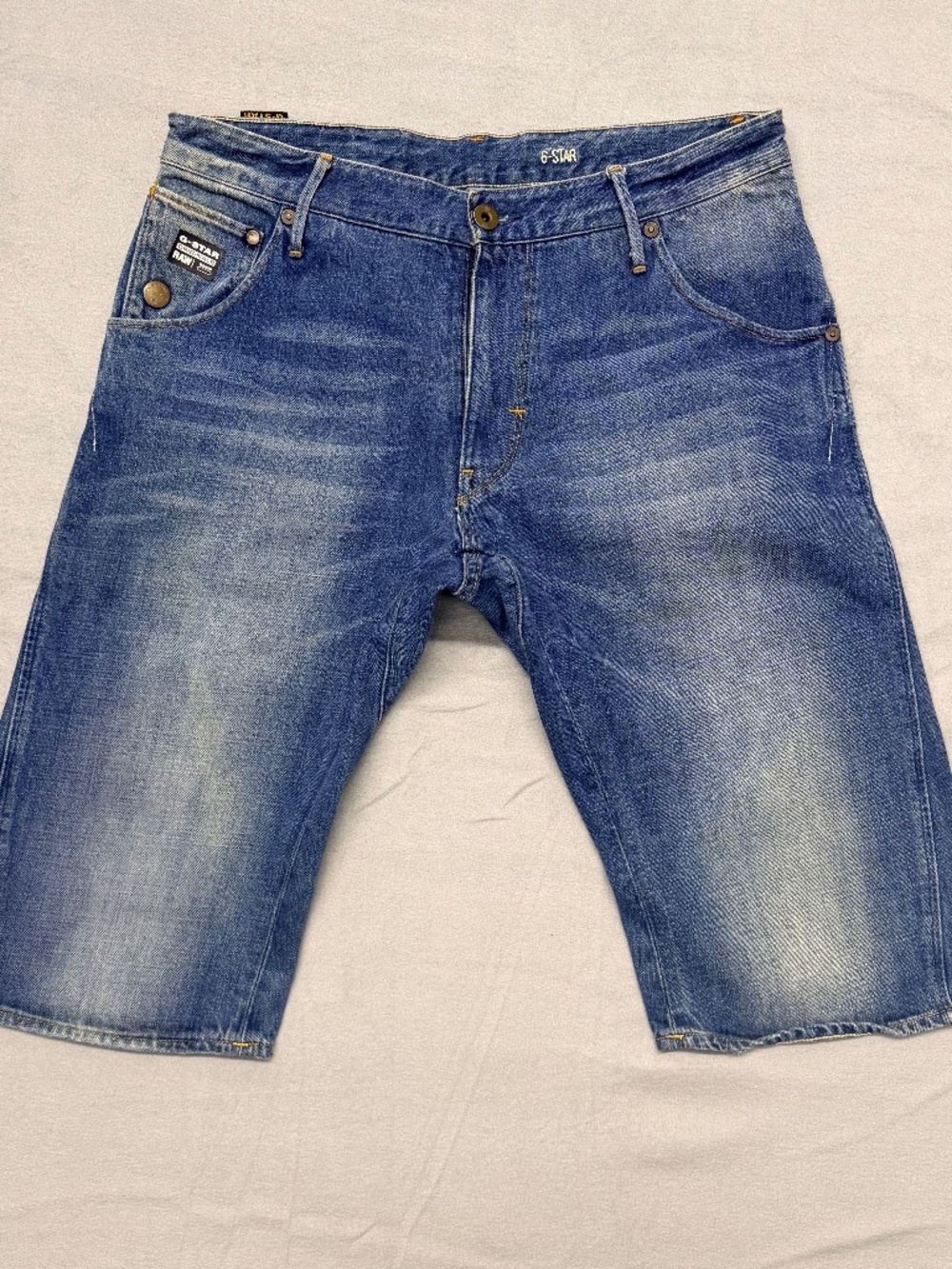 G-Star Arc 3D Loose Denim Shorts in Medium Blue Size: 34"